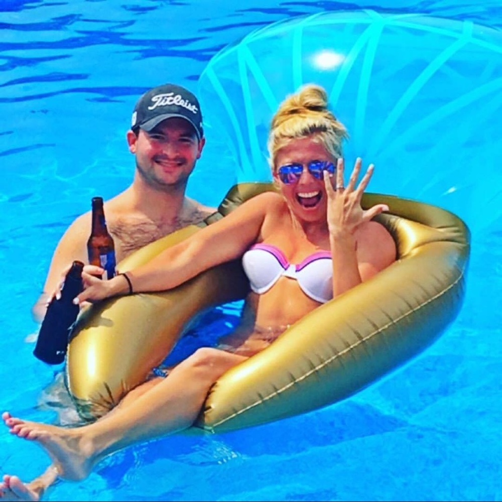 Meet your Posher, Shea